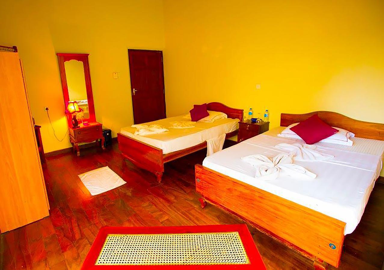 Rockwood Villa Канди Экстерьер фото